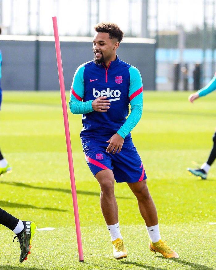 乐于体育下载-关于赛后国王杯焦点战，广州队门线救险，赛场秩序良好，数据趋势出现新变化的信息